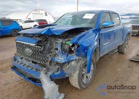 2018 Toyota Tacoma Trd Sport из США, поврежденный, VIN 3TMCZ5AN0JM127582